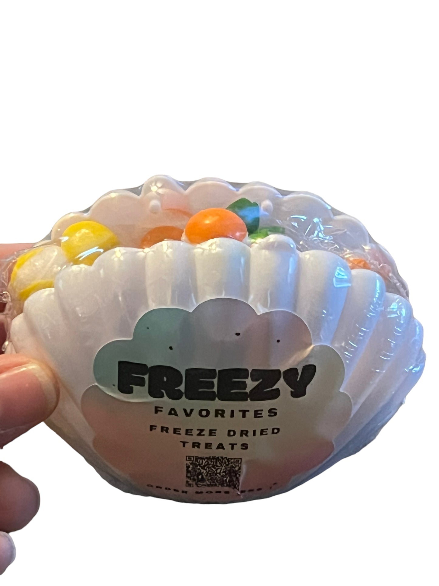 Seashell Party Favor filled with Freeze Dried Original Flavored Crunchies