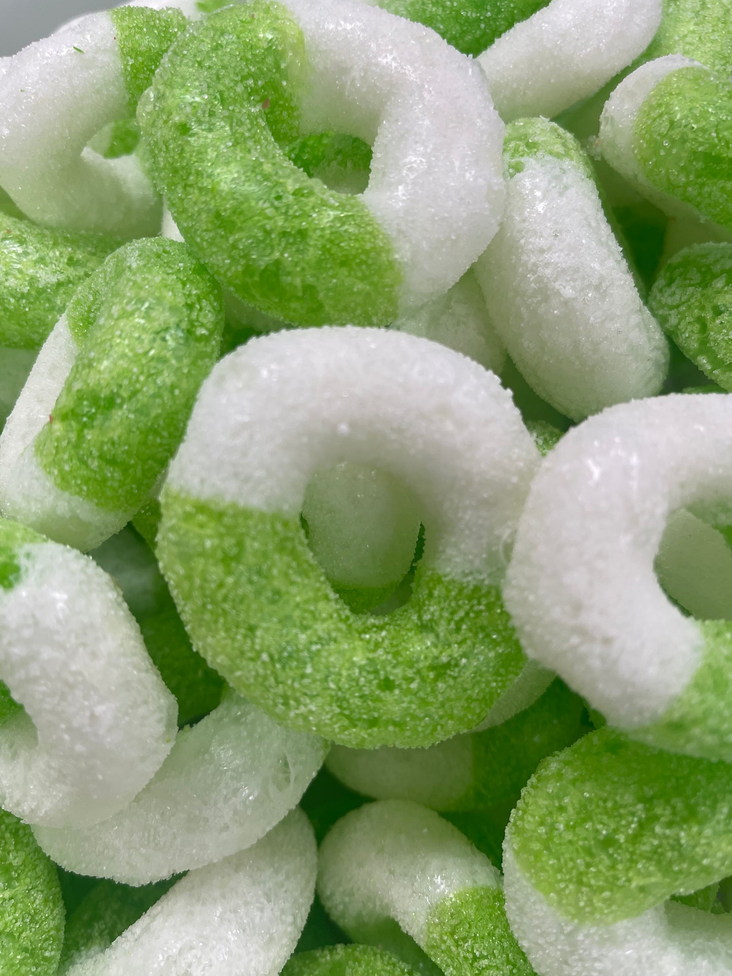 Freeze Dried Green Apple Puffy Rings